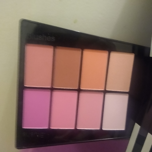 SEPHORA 130 COLOR PALETTE - Picture 10 of 11